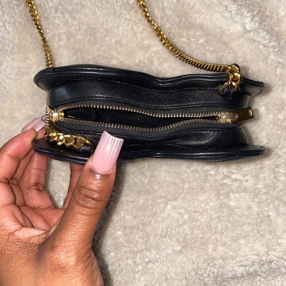 Yves Saint Laurent Love heart shaped bag - Picture 6 of 9